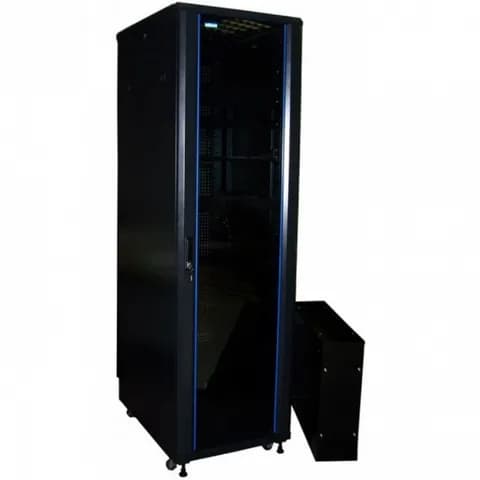 Шкаф коммутационный Lanmaster (TWT-CBB-42U-6X8-P1) напольный 42U 600x800мм пер.дв.перфор. задн.дв.перфор.2-хст. 2 бок.пан. 800кг черный 726мм 92кг 2055мм IP20 металл