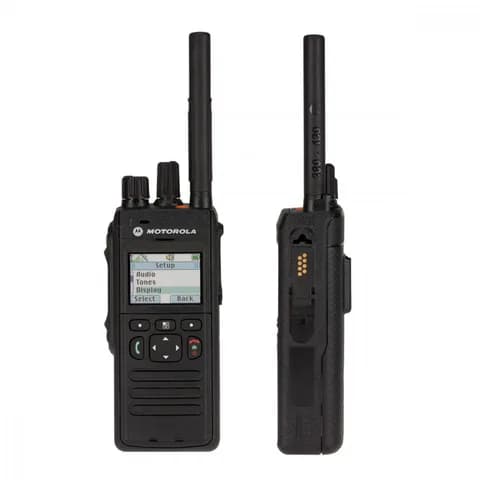 Р/ст Motorola MTP3500 350-470МГц,1,8 Вт,2048-1024кан,PMNN4522A(Li-Ion 3400 мАч), NNTN8245A (2хпозиц.з/у), PMLN5885B(чехол)